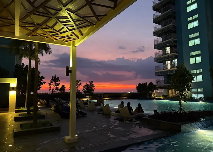 Spacious 1br With Seaview & Pool View Near Okada, Moa & Airport Apartamento